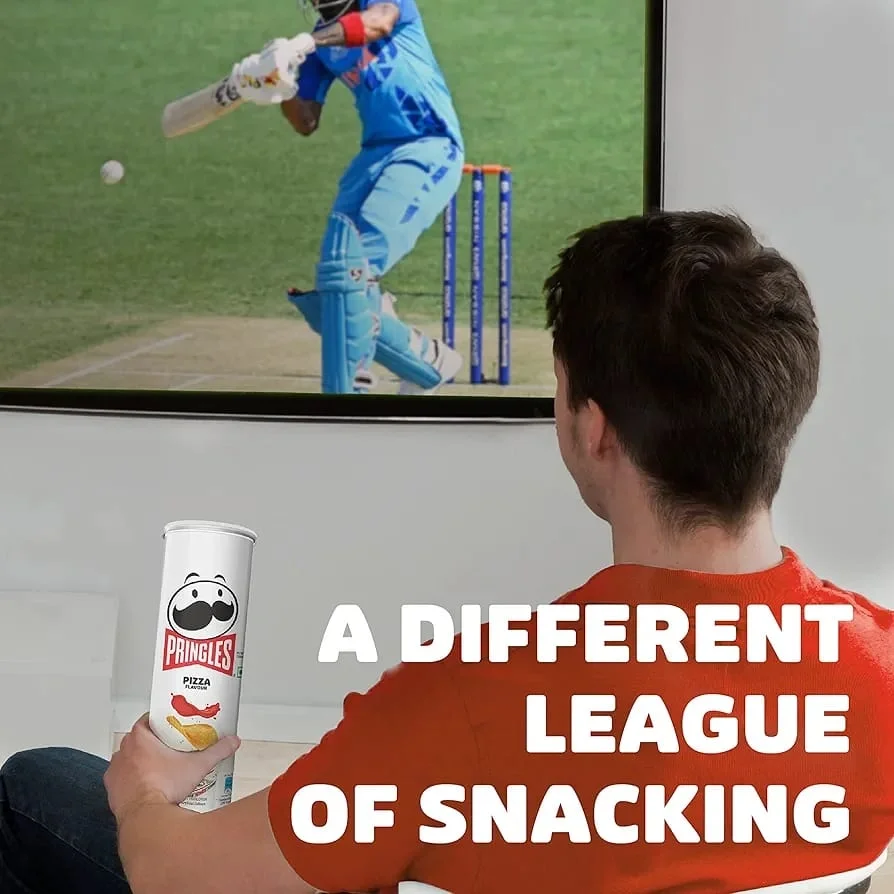  Pringles Potato Crisps - Pizza Flavour, 102g image 8