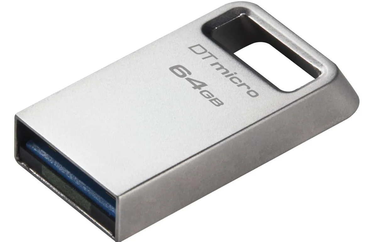 Kingston DataTraveler Micro 128GB USB Flash Drive Metal Design USB 3.2 Gen 1, Read Speed up to 200MB/s, DTMC3G2/128GB, 5 Year Warranty