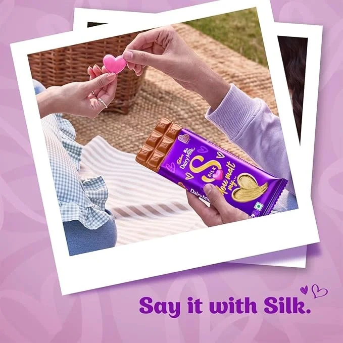  Cadbury Dairy Milk Silk Heart Blush Valentine's Gift Pack Chocolate Bar, 140 g  image 4