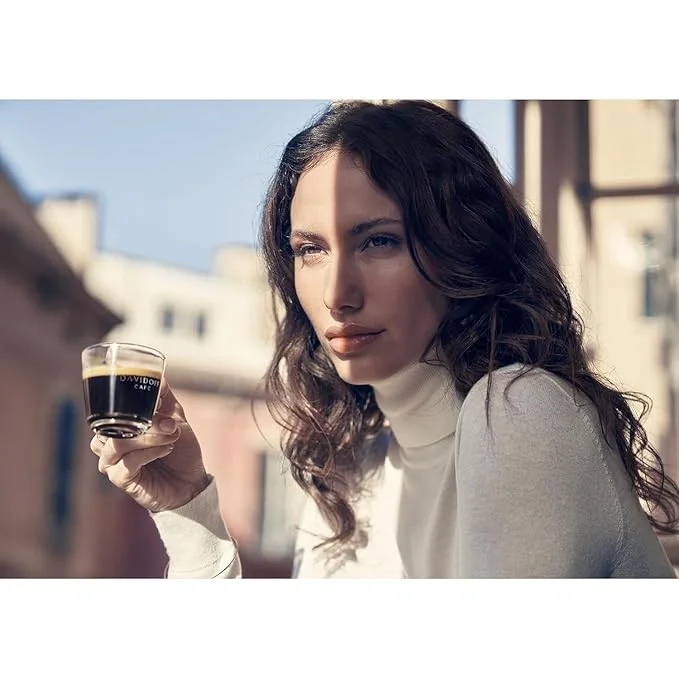 Davidoff Rich Aroma Instant Coffee, 100% Arabica, Vivid & Spicy, 100g/90g image 3