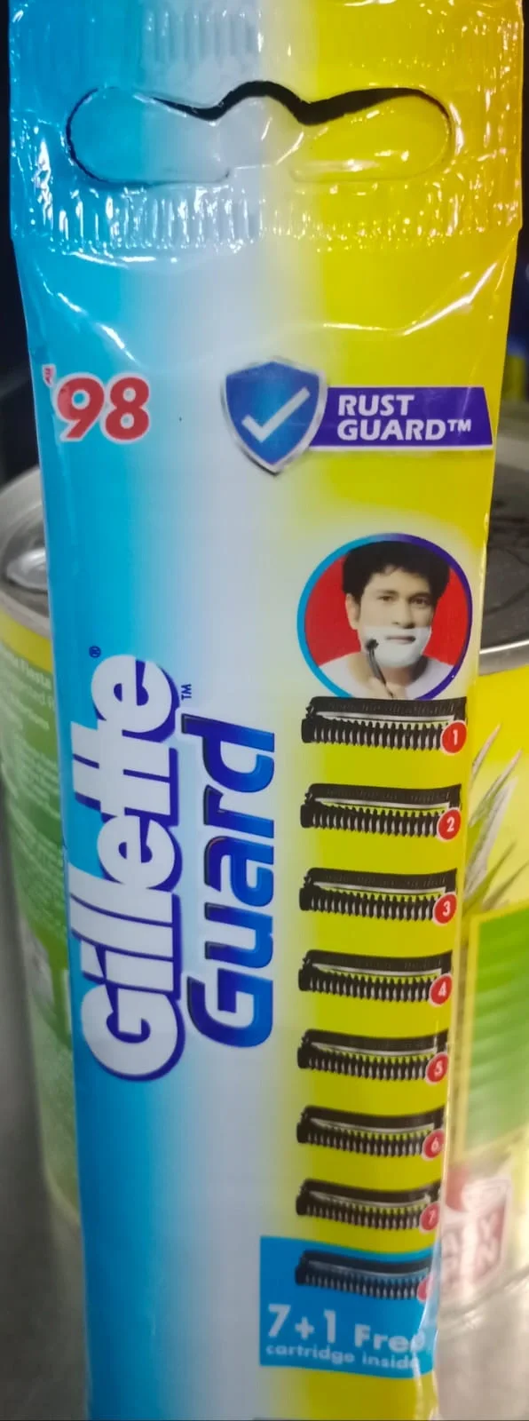 GILLETTE GUARD SHAVING RAZOR (7+1 FREE) BLADE 8'S