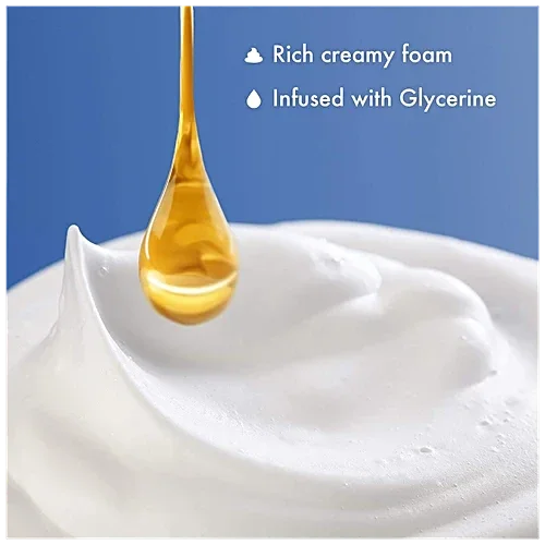 Gillette Classic Sensitive Shaving Foam - 418 g (33% extra) image 6