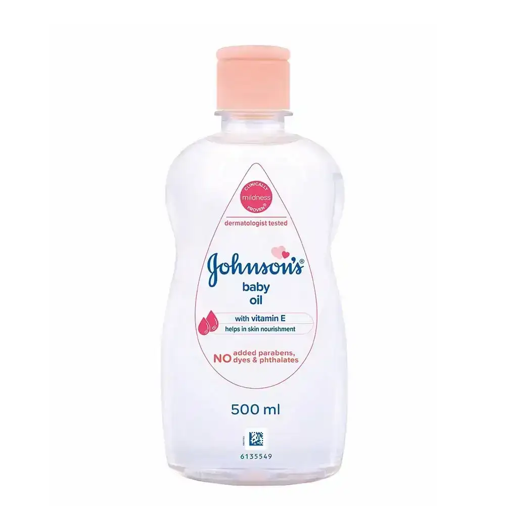 Johnson's Baby Oil with Vitamin E, 500ml. Non-sticky formula for baby's soft skin. Gentle and moisturizing.