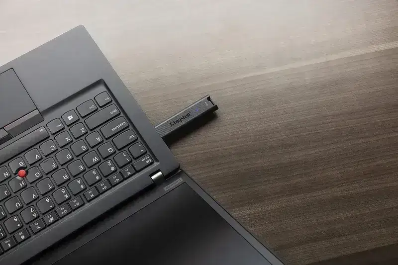 Kingston DataTraveler Max Type-A 512GB High Performance USB Type-C, Read Speed up to 1000 mbps and Write Speed up to 9000 mbps, DTMAXA/512GB, 5 Year Warranty image 4