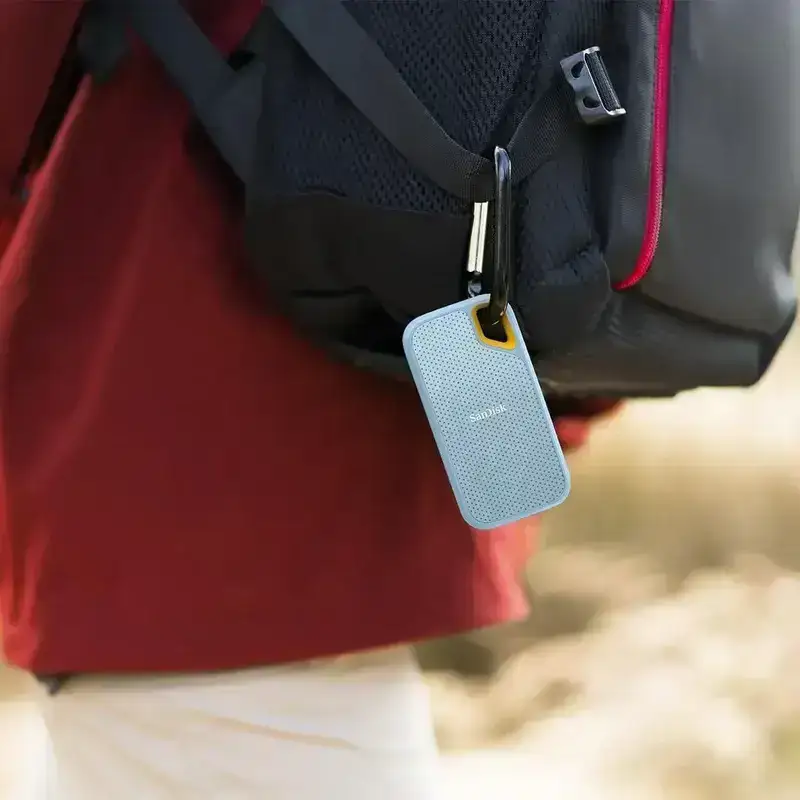 SanDisk Extreme Portable SSD 1TB (Sky Blue), Read & Write Speed up to 1050 & 1000 MB/s, Up to three meter drop protection and IP65 water and dust resistance, USB 3.2 Gen 2, 5 Year Warranty image 3